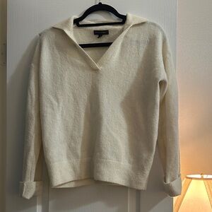 Banana republic cream polo sweater